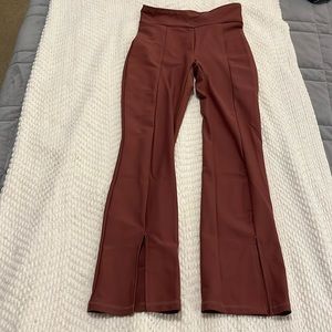 Mauve athletic pants
